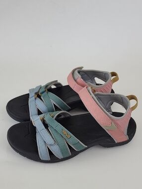 Women's Teva Tirra Sandal Size 7 / EU 38 Color Light Earth Multi